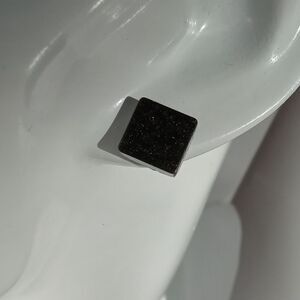 Black square resin stud earrings